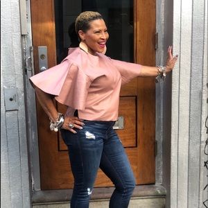 Meet your Posher, Chinita